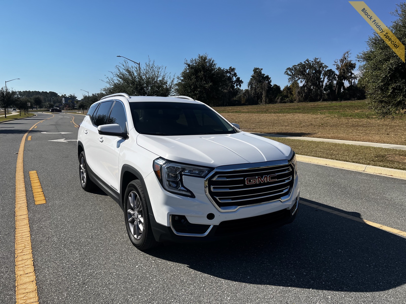 Used 2023 GMC Terrain SLT