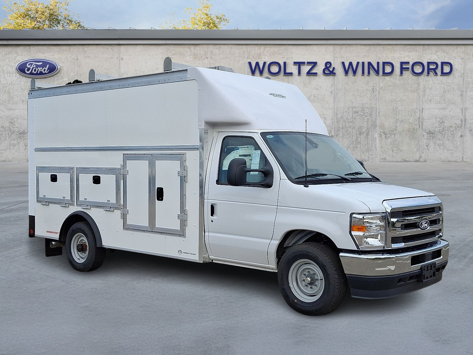 2026 Ford E-Series Workport E-350 SRW 158