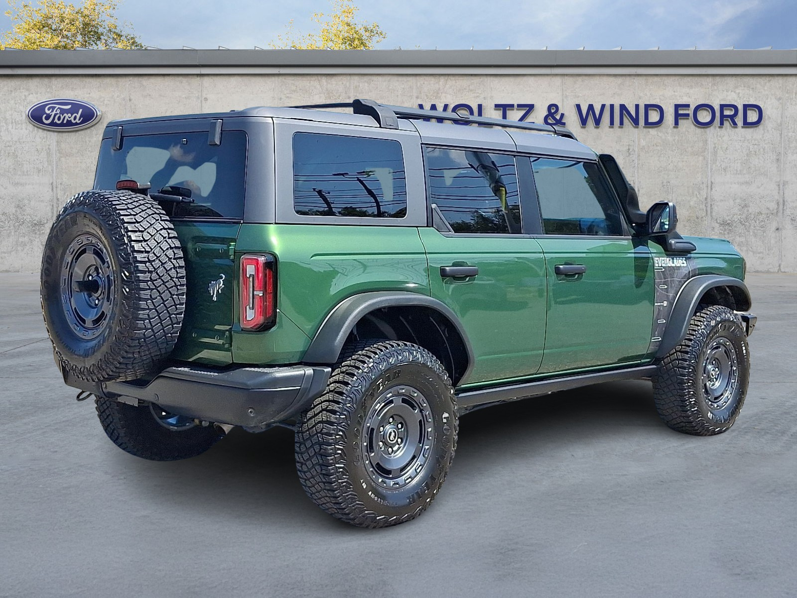 2024 Ford Bronco 4-Door Everglades - Photo 6