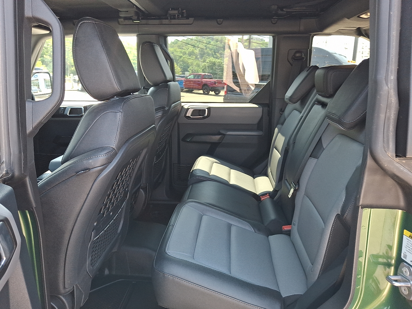 2024 Ford Bronco 4-Door Everglades - Photo 10