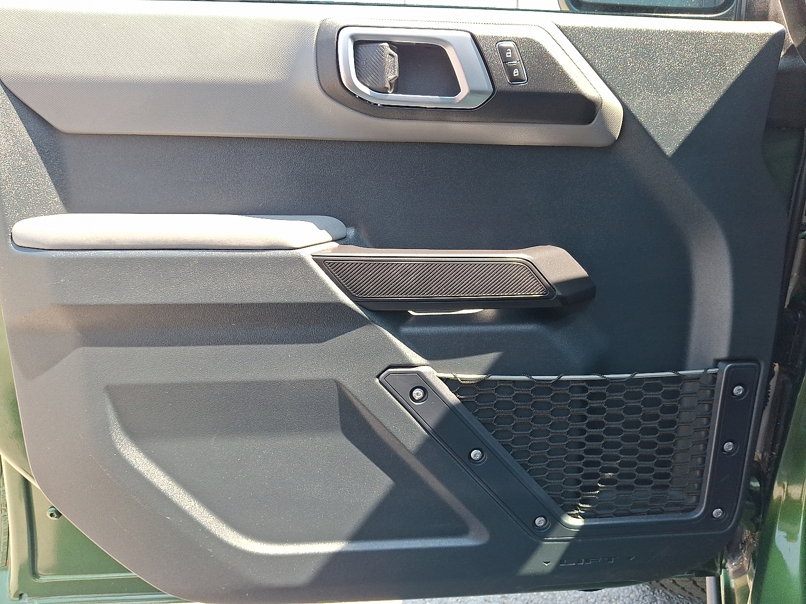 2024 Ford Bronco 4-Door Everglades - Photo 12