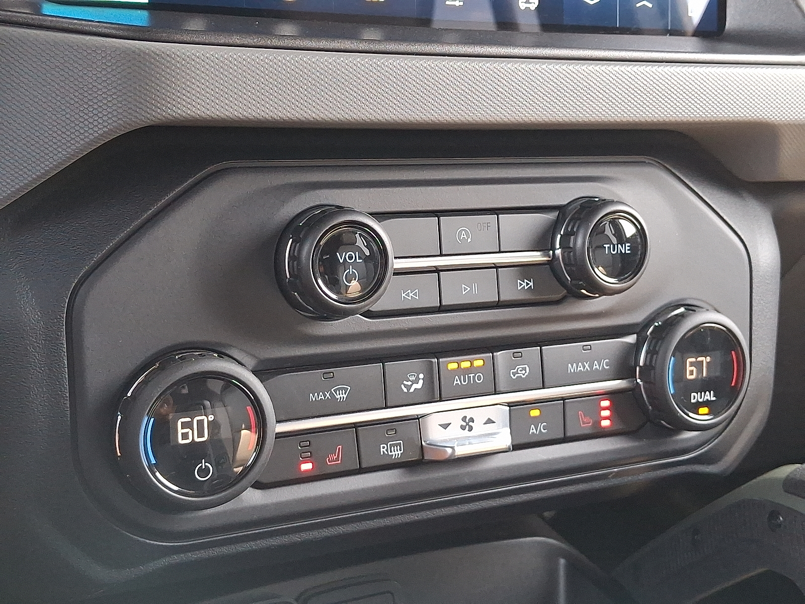 2024 Ford Bronco 4-Door Everglades - Photo 15