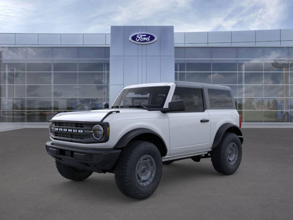 2025 Ford Bronco 2-Door Base's photo
