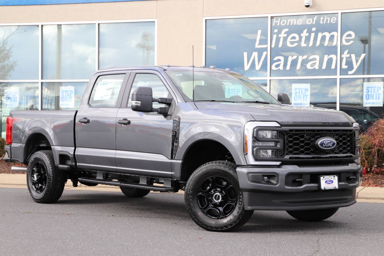 2026 Ford F-250 Super Duty XL's photo