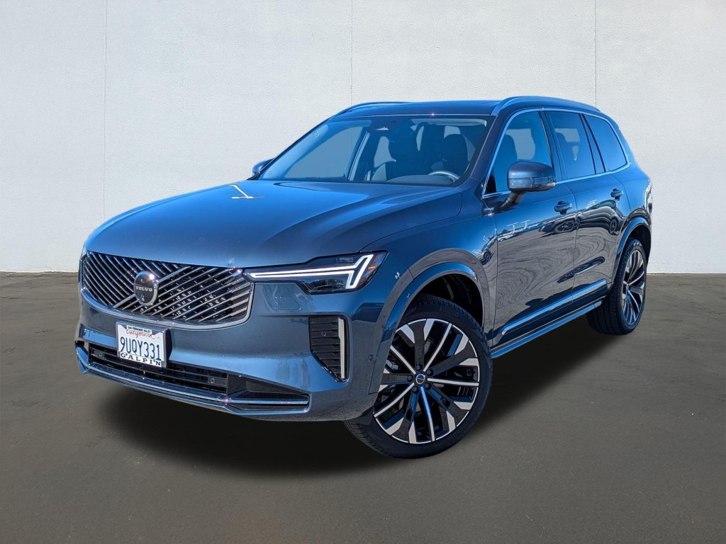 2025 Volvo XC90 B6 Plus 7-Seater