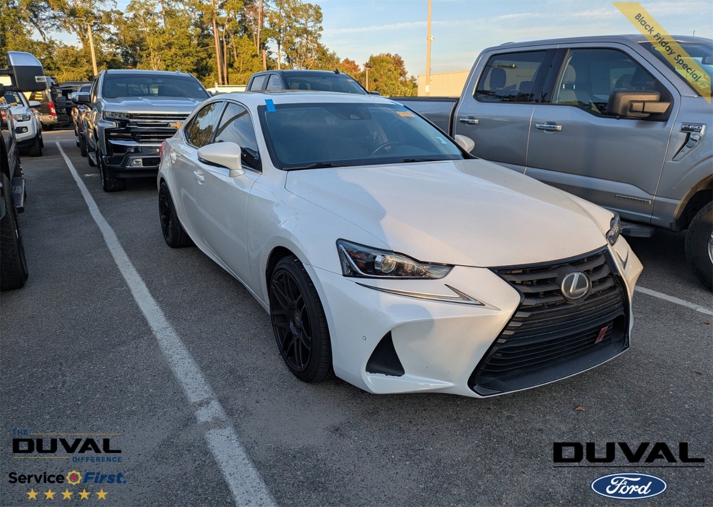 2017 Lexus IS