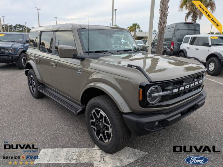 2025 Ford Bronco Outer Banks