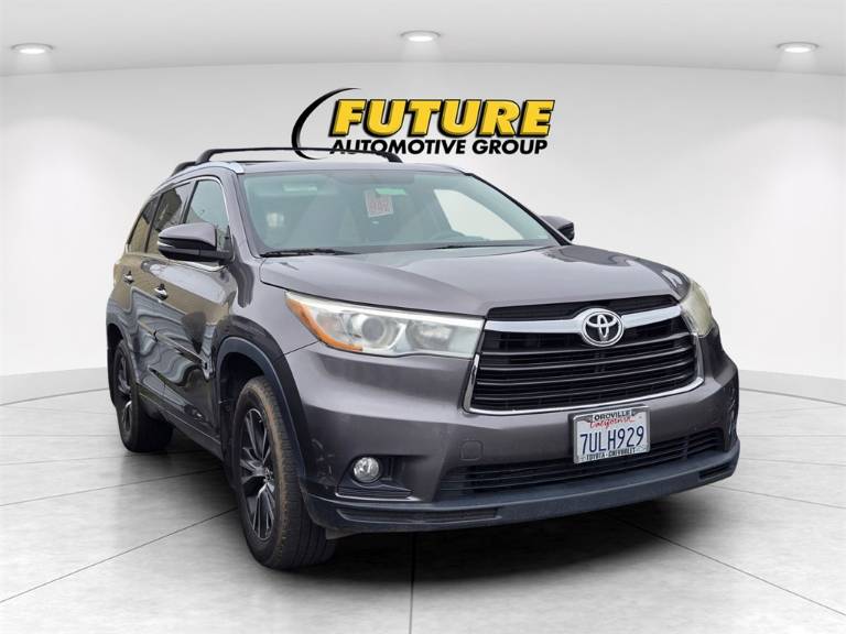 2016 Toyota Highlander XLE V6