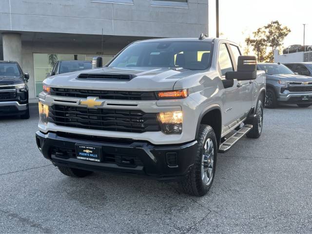 2026 Chevrolet Silverado 2500HD Custom