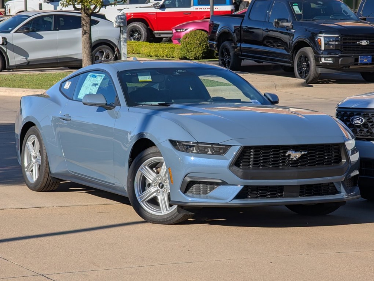 2026 Ford Mustang EcoBoost's photo
