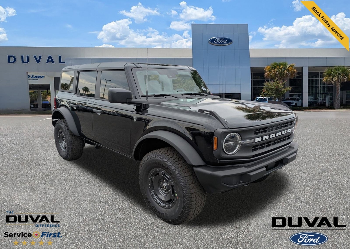 2025 Ford Bronco 4-Door Base's photo