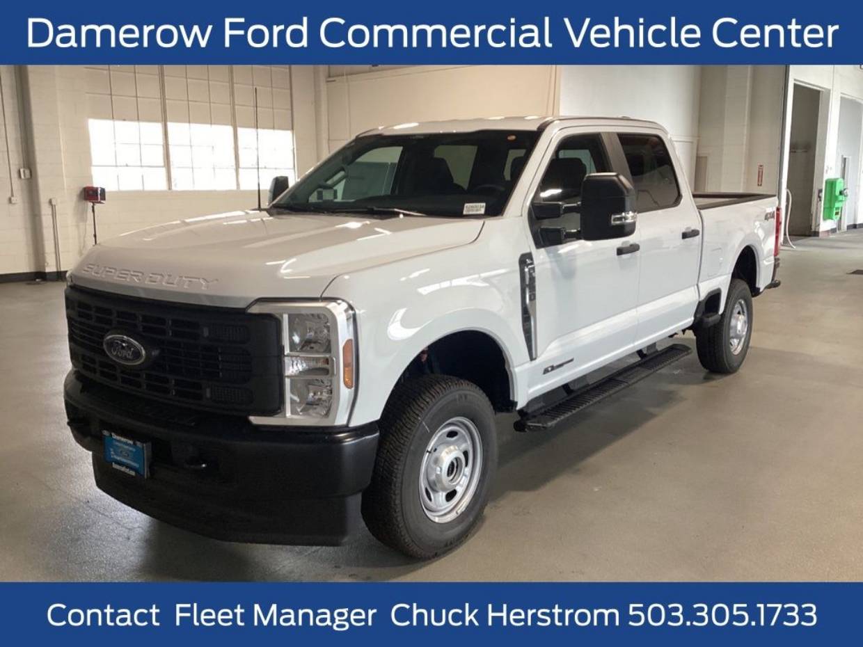 2026 Ford F-350 Super Duty XL's photo