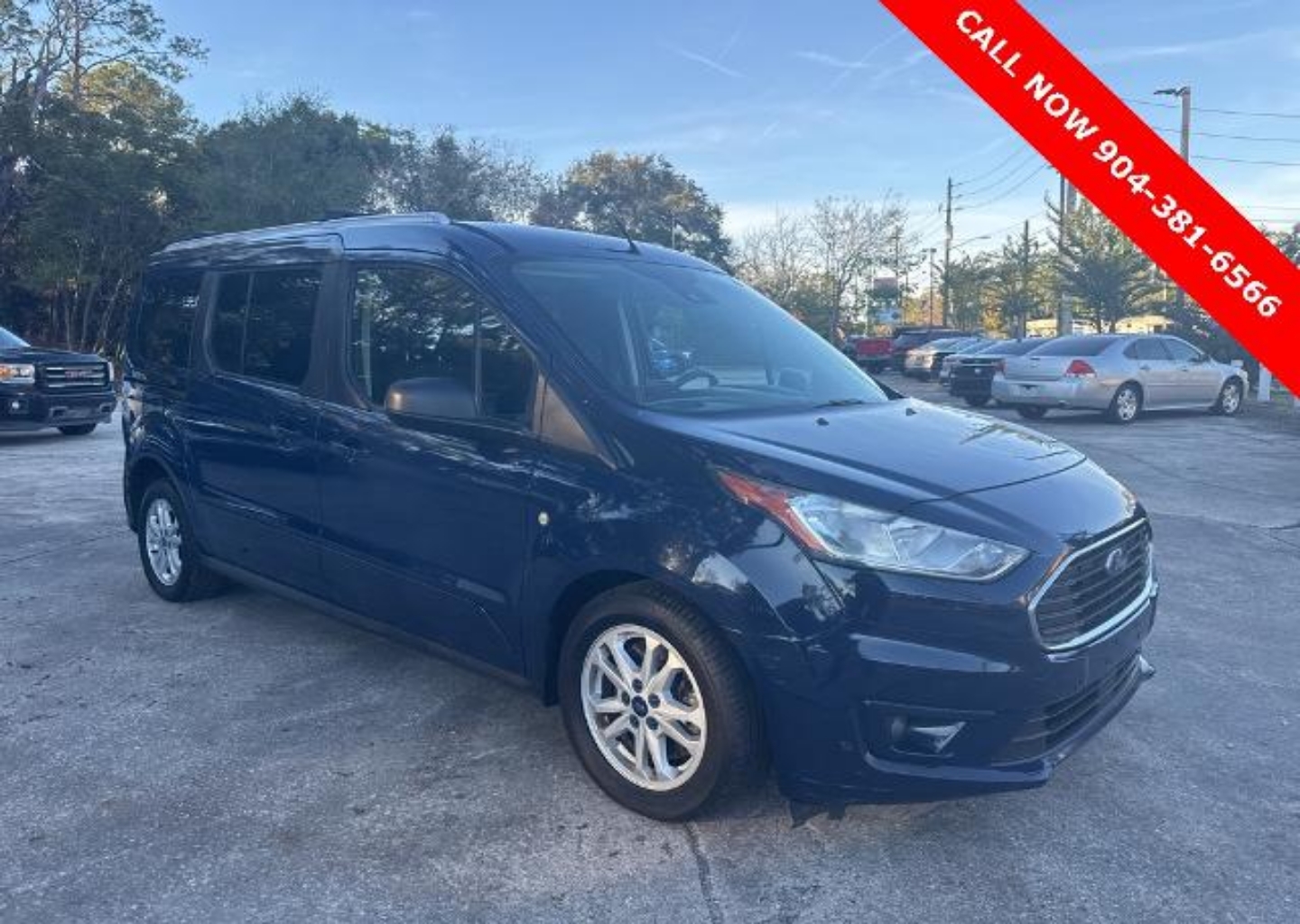 2019 Ford Transit Connect XLT's photo