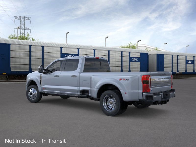 2026 Ford F-450 photo 4