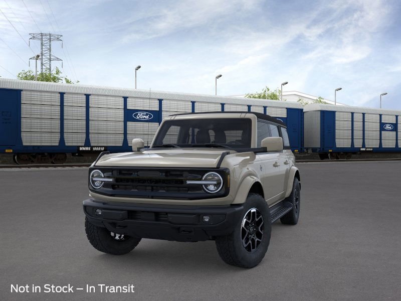 2025 Ford Bronco Outer Banks photo 2