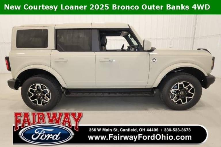 2025 Ford Bronco Outer Banks