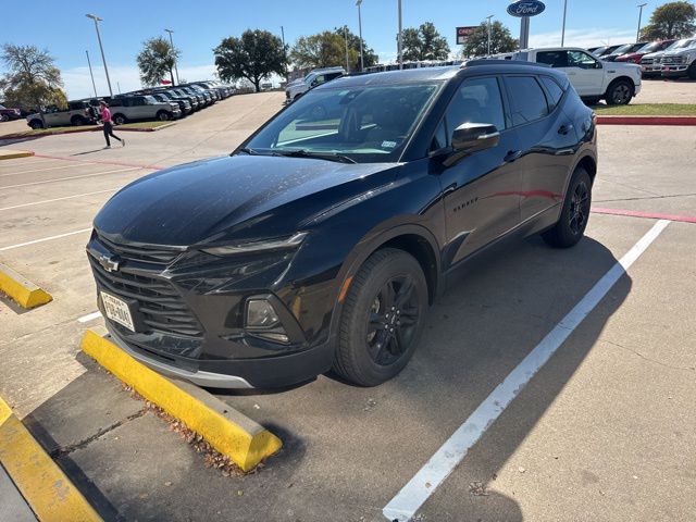 2021 Chevrolet Blazer 3LT photo 2