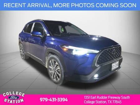 2022 Toyota Corolla Cross XLE