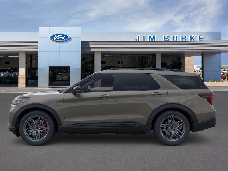 2026 Ford Explorer ST photo 3
