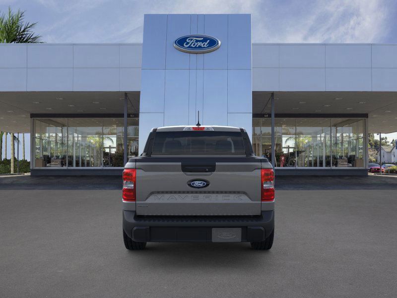 2025 Ford Maverick XL photo 3