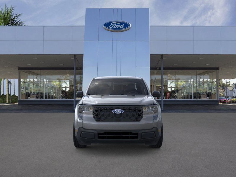 2025 Ford Maverick XL photo 4