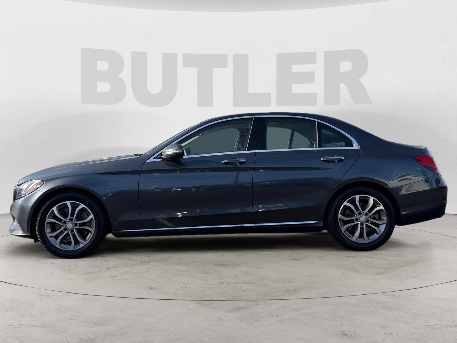 2016 Mercedes Benz C 300 photo 2
