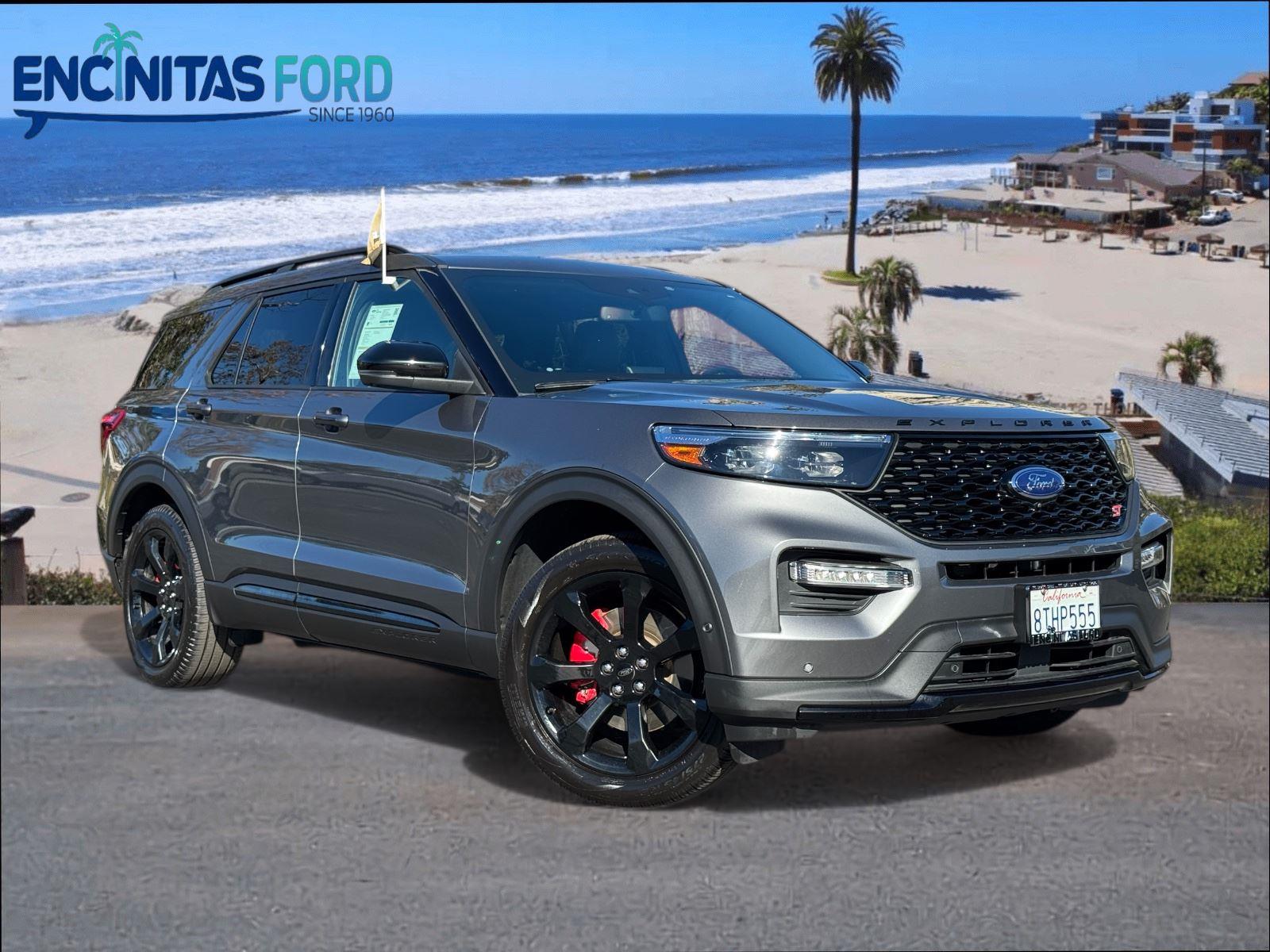 2021 Ford Explorer ST's photo