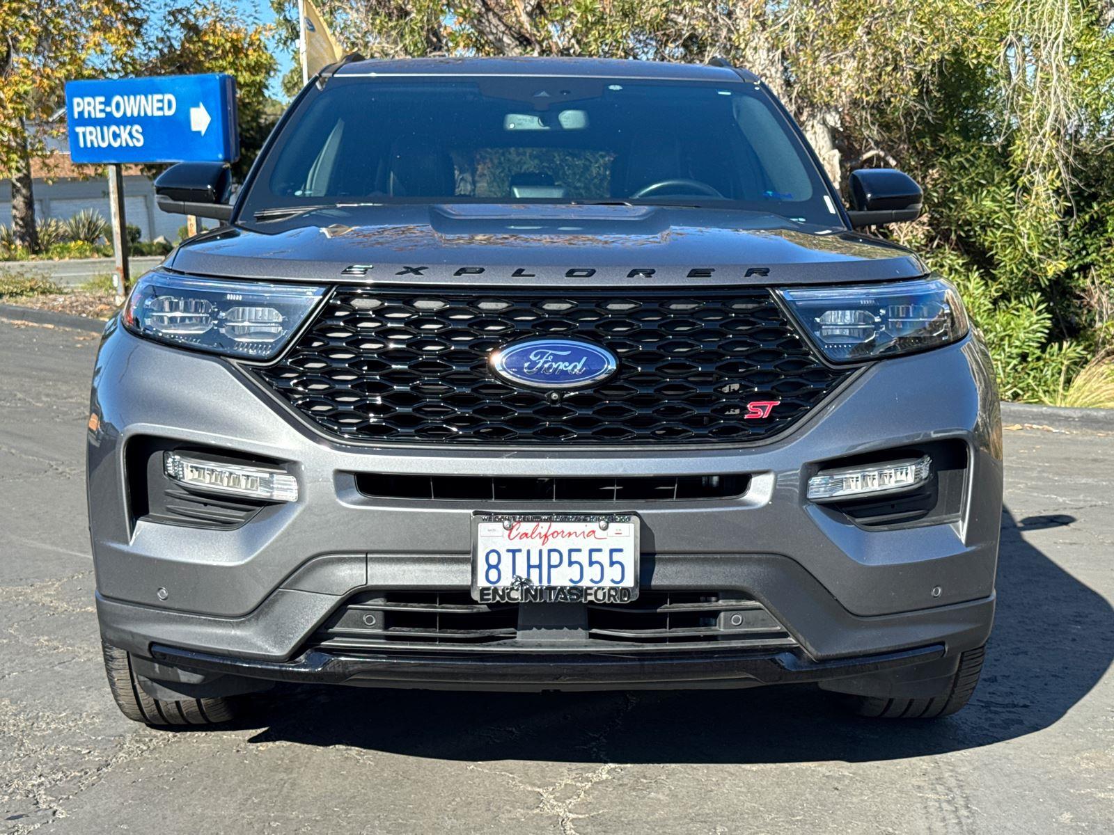 2021 Ford Explorer ST photo 2