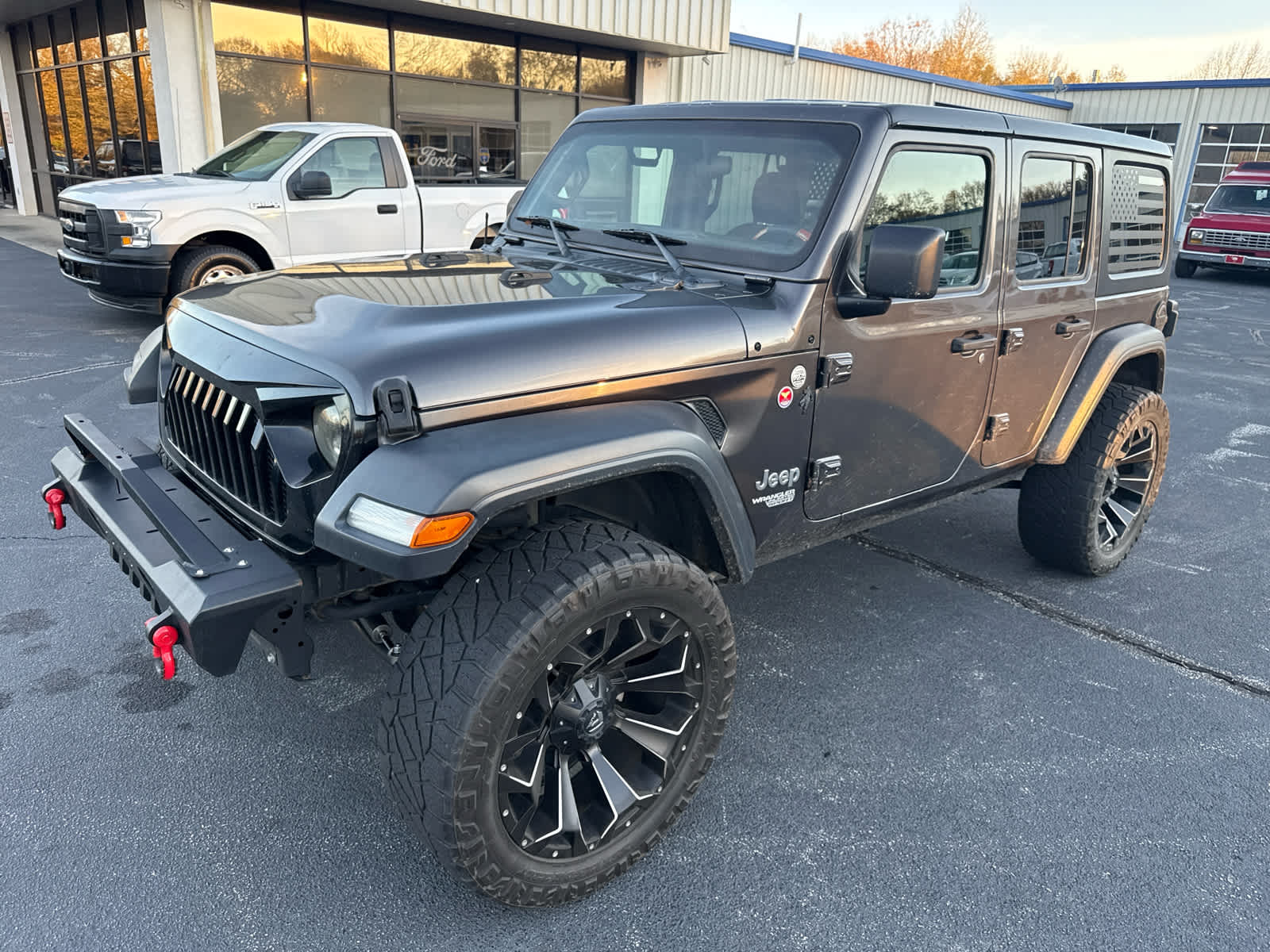 2018 Jeep Wrangler Unlimited Sport S photo 2