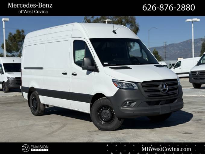 2025 Mercedes-Benz Sprinter 2500 Cargo 144 WB