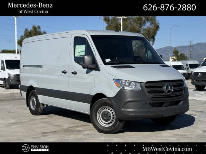 2025 Mercedes-Benz Sprinter 2500 Cargo 144 WB