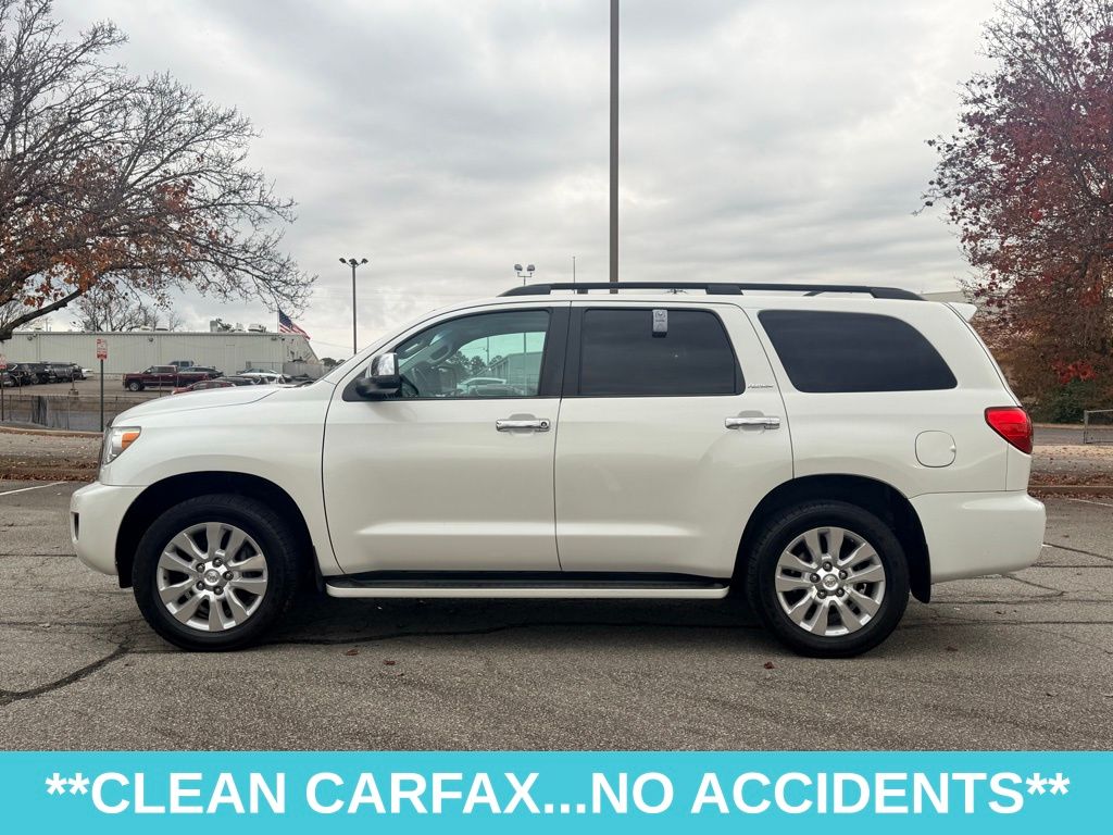 2016 Toyota Sequoia Platinum photo 2