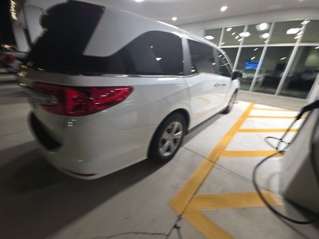 2020 Honda Odyssey EX-L photo 2