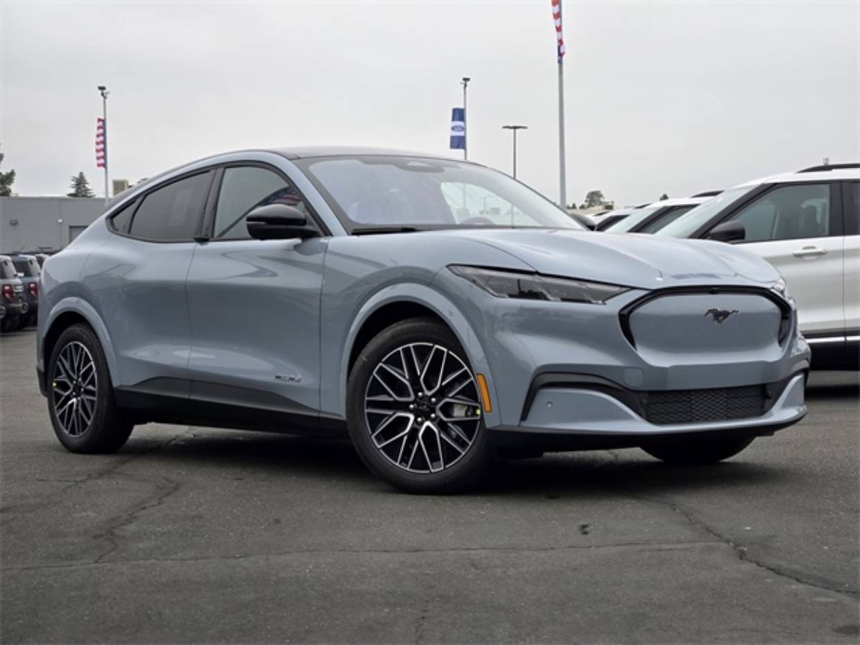 2025 Ford Mustang Mach-E Premium RWD's photo