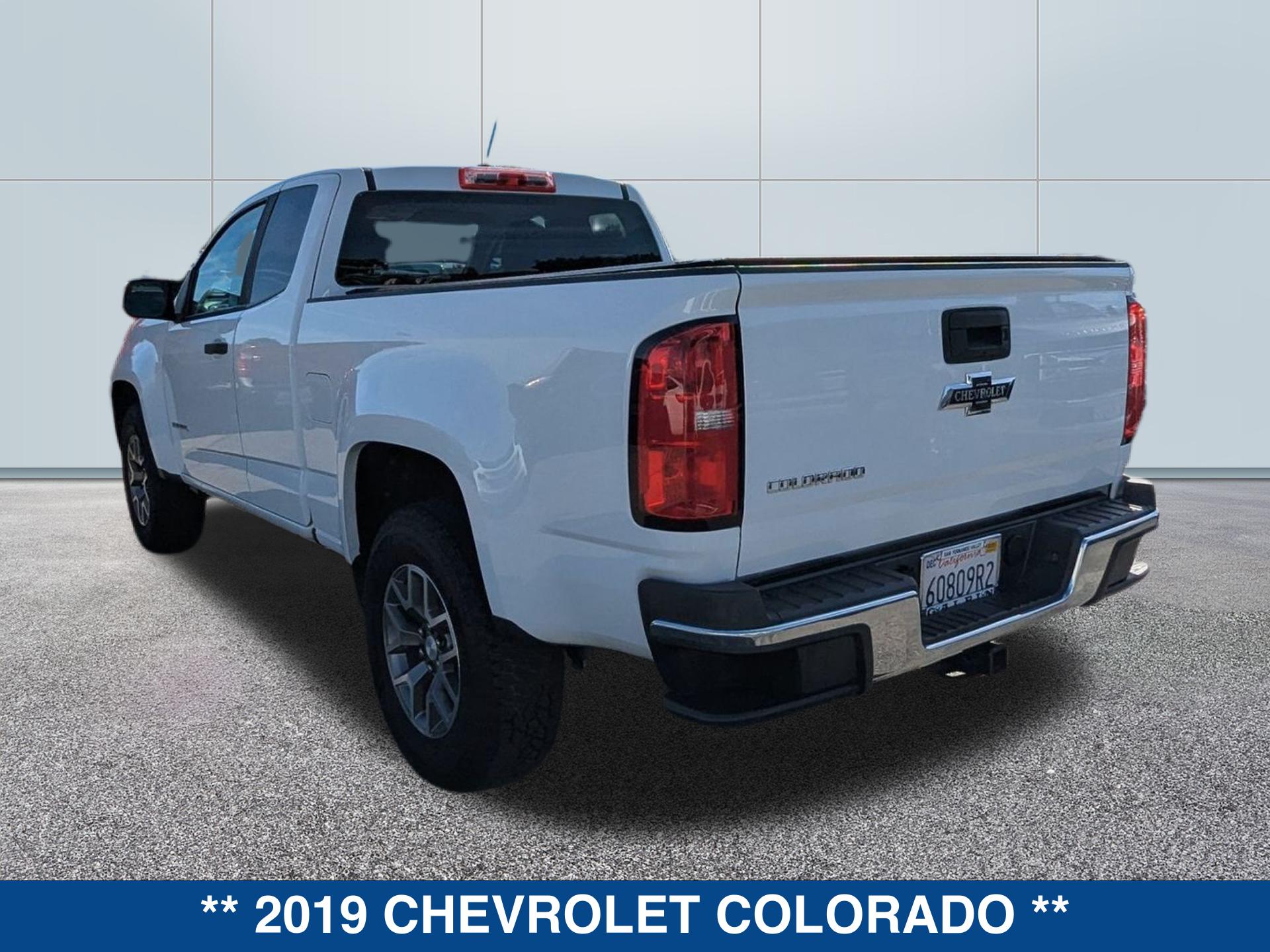2019 Chevrolet Colorado Base photo 3