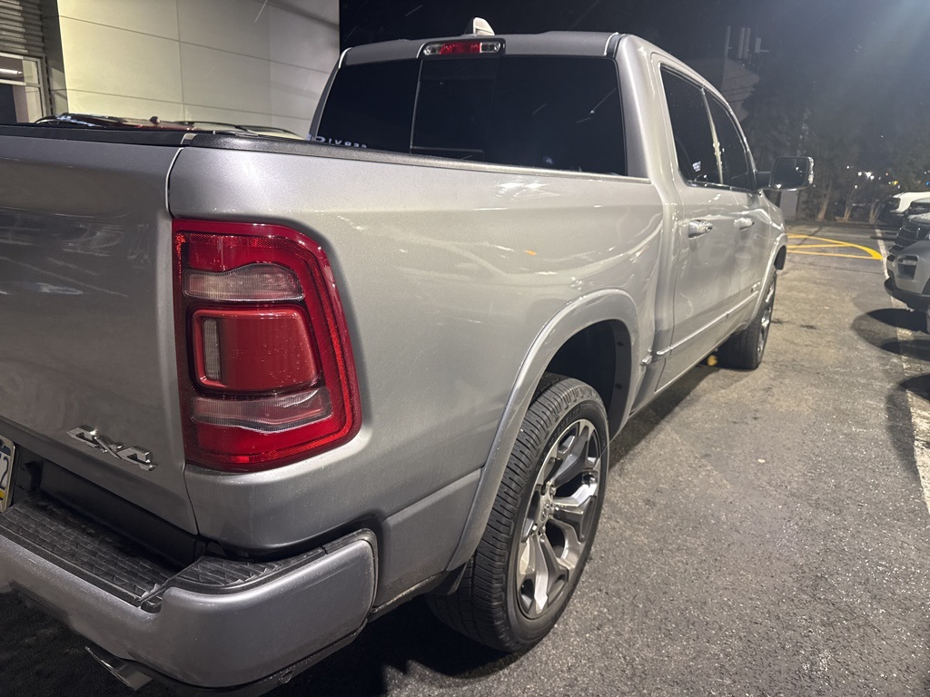 2019 Ram 1500 Limited photo 3