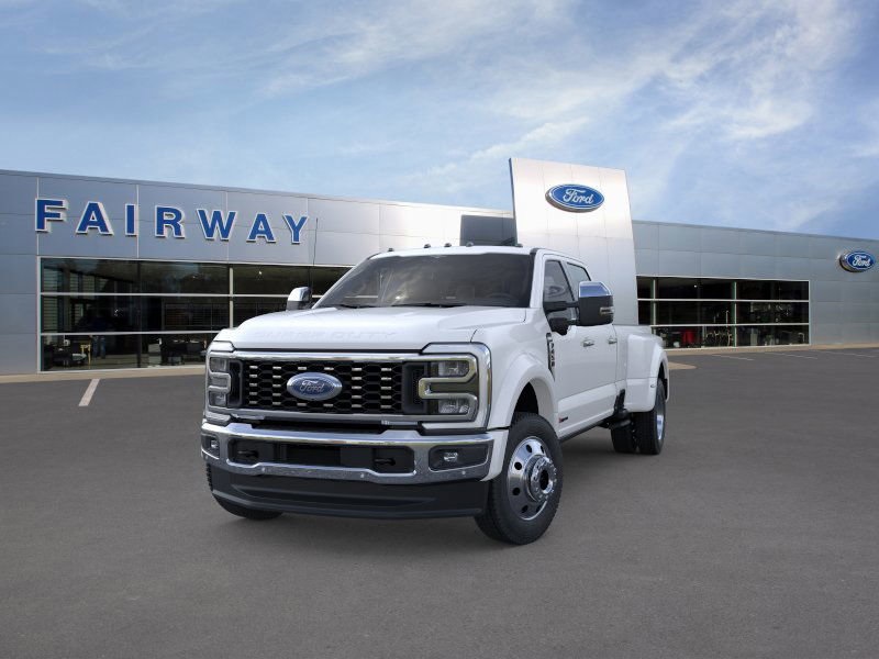 2026 Ford F-450 King Ranch photo 2