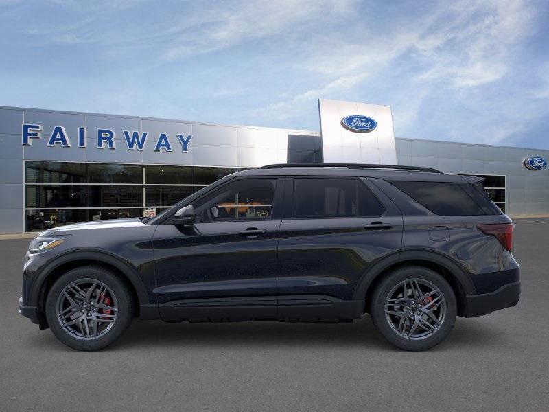 2025 Ford Explorer ST photo 3