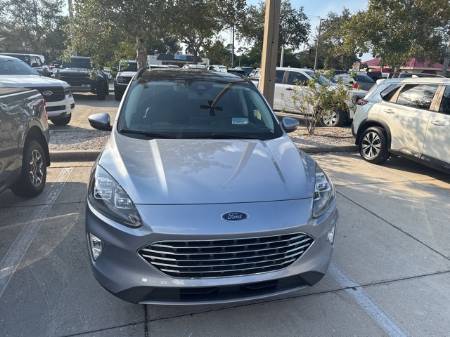 2022 Ford Escape Titanium Hybrid