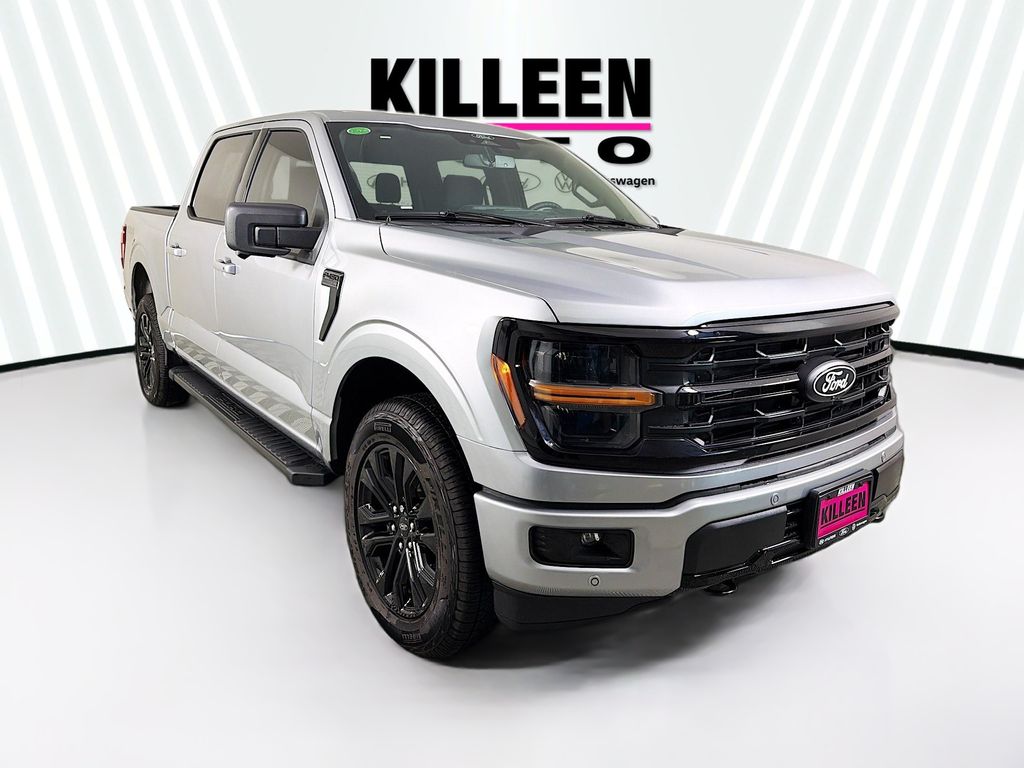 2025 Ford F-150 XLT's photo