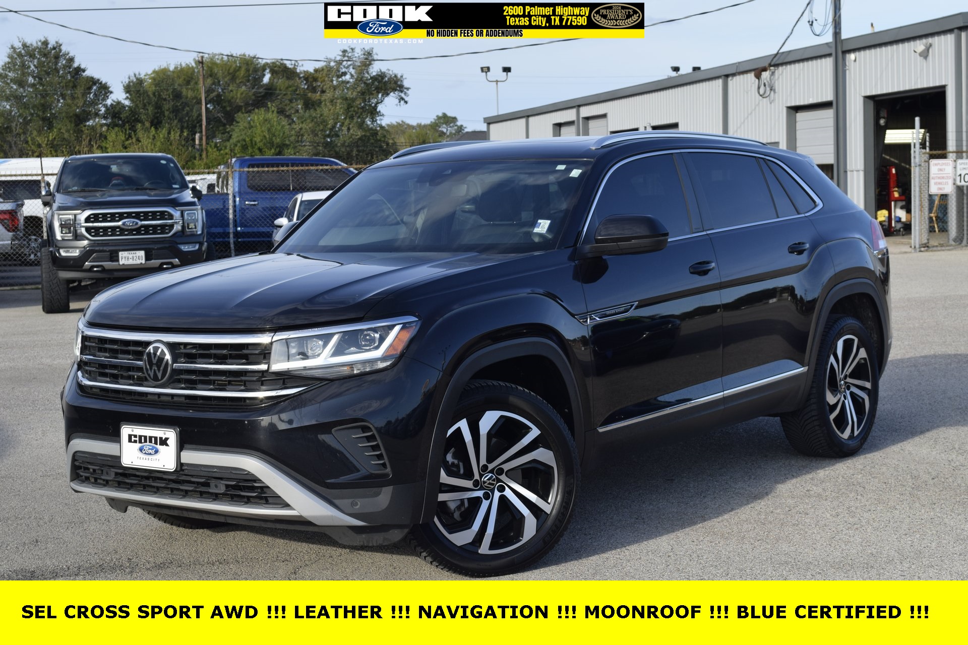 2023 Volkswagen Atlas Cross Sport SEL's photo