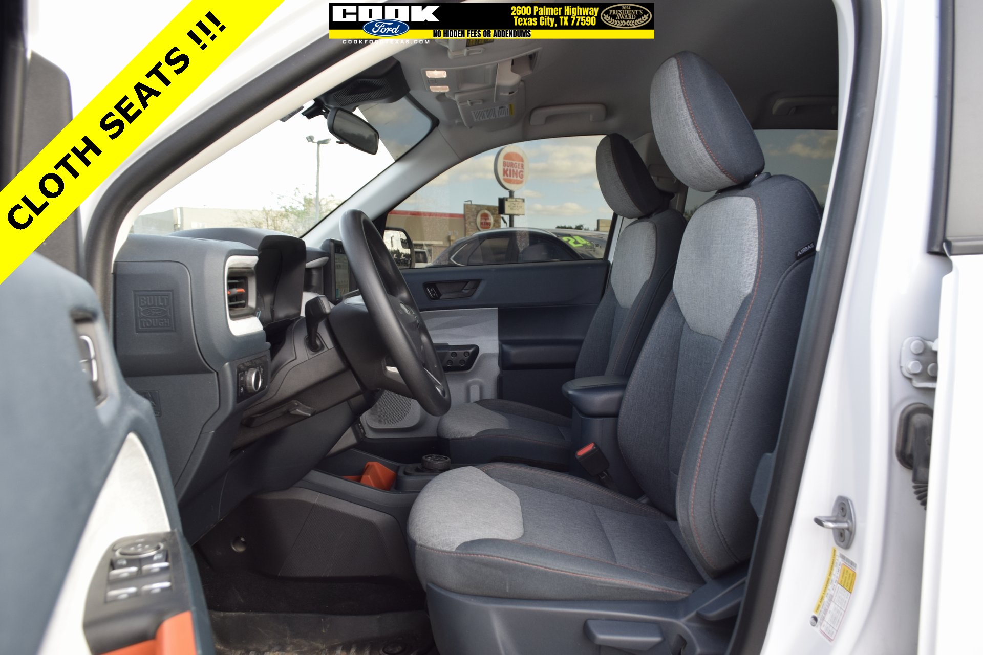 2024 Ford Maverick XLT photo 3