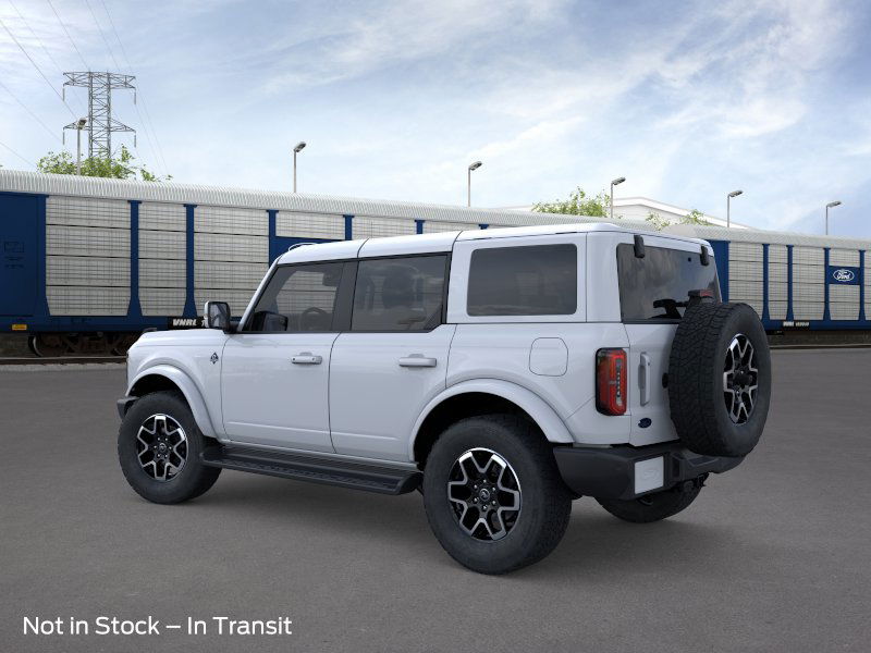 2025 Ford Bronco Outer Banks photo 4