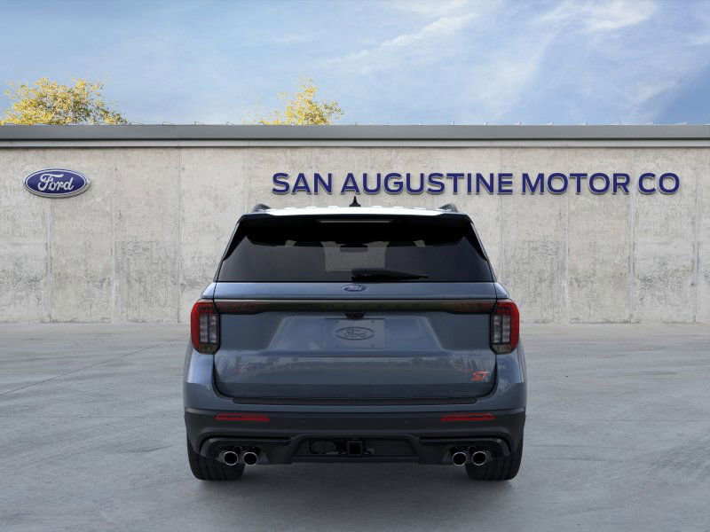 2026 Ford Explorer ST photo 4