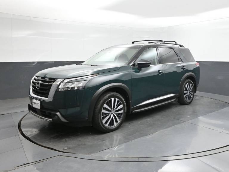 2022 Nissan Pathfinder Platinum