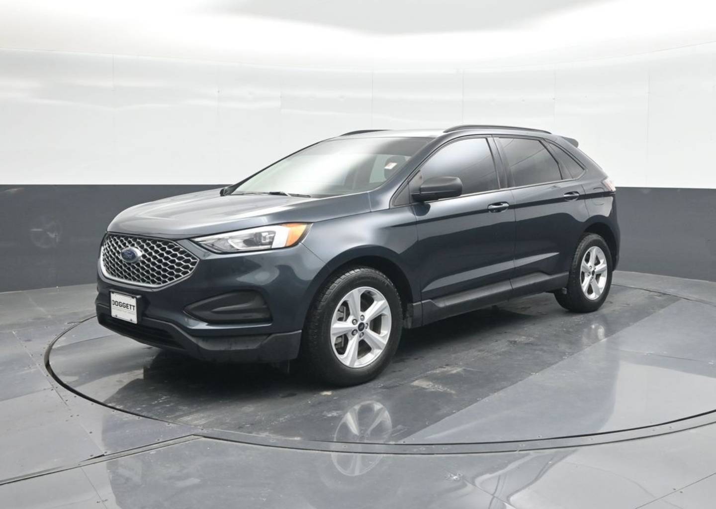 2023 Ford Edge SE