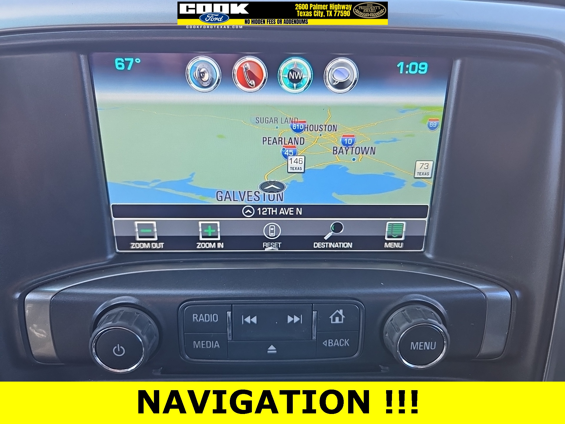 2017 Chevrolet Silverado 1500 LTZ photo 3