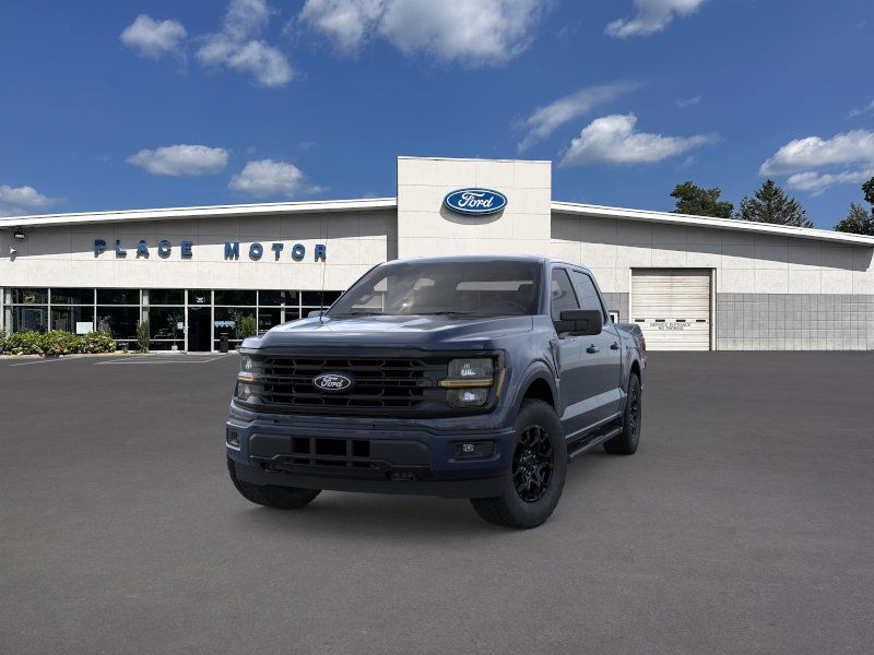 2025 Ford F-150 XLT photo 2