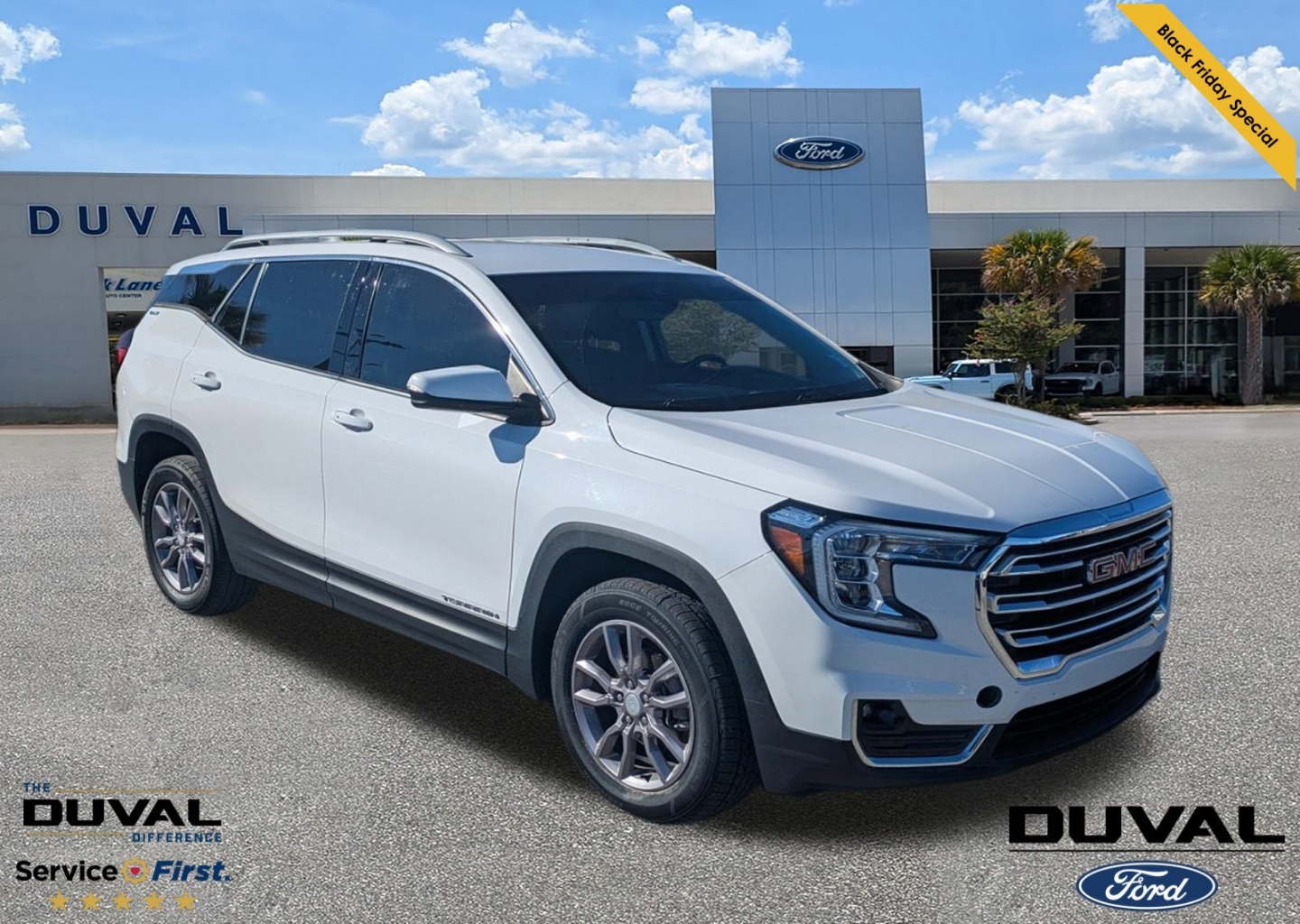 2023 GMC Terrain SLT's photo