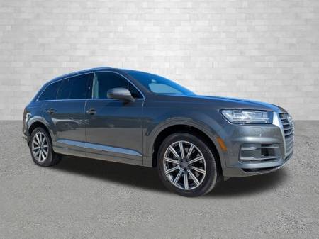 2019 Audi Q7 55 SE Premium Plus